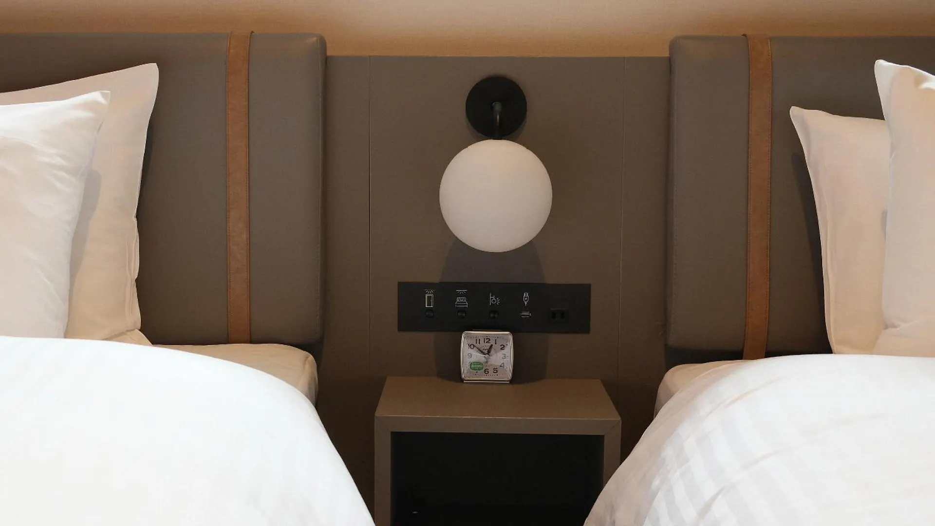 Travelodge Kyoto Shijo Omiya 3*,